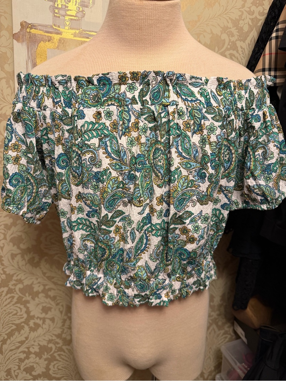 LOFT Off-Shoulder Paisley Crop Top in Teal and Green